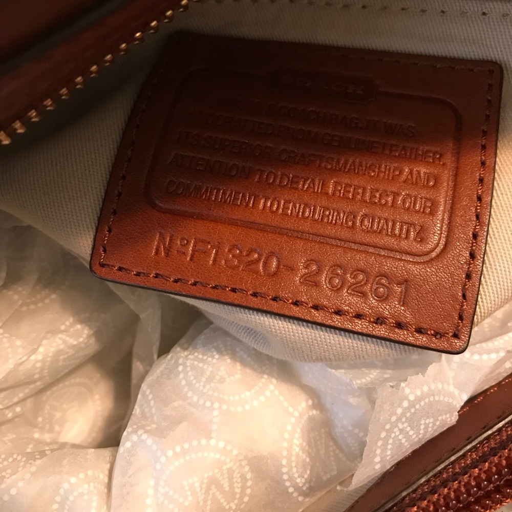 Purse - Picture 4 of 4